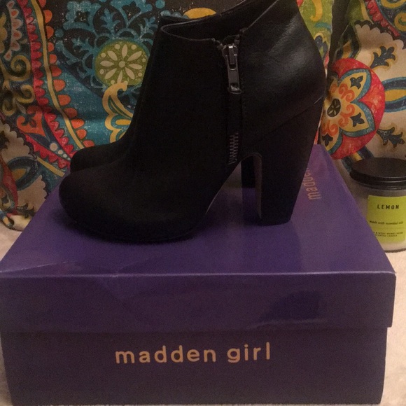 Madden Girl Shoes - Madden Girl by Steve Madden black Pari Ankle boots